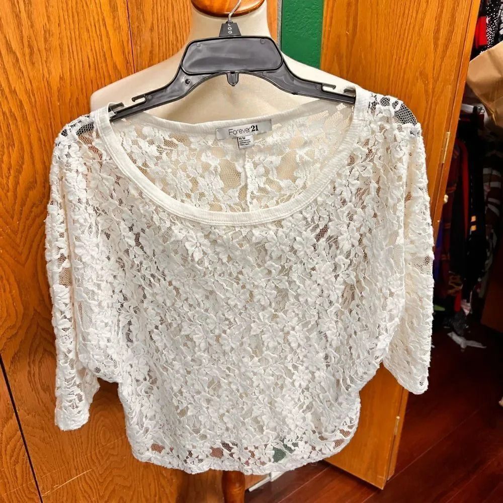 Forever 21 Medium white Lace Top #BK6 - Picture 5 of 6